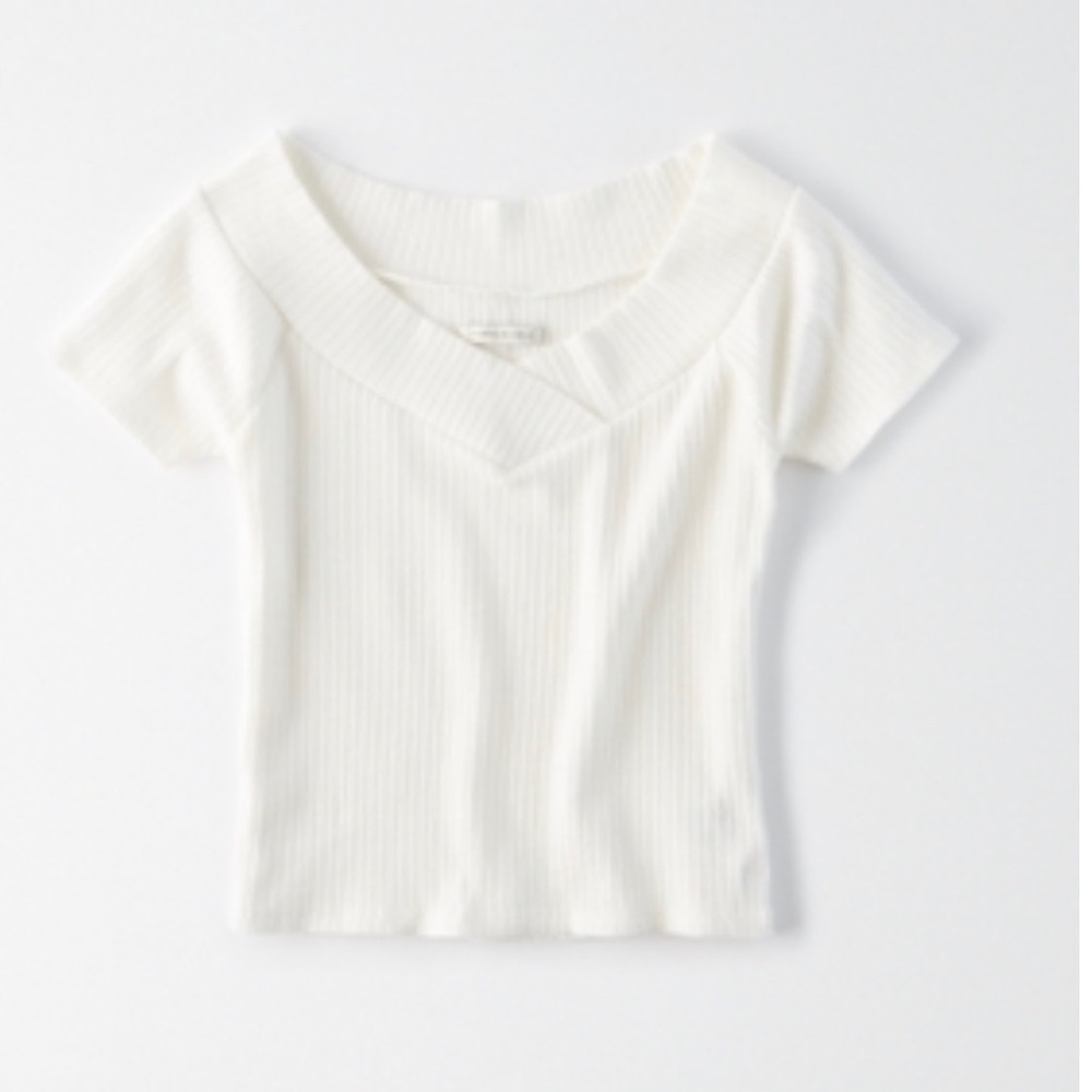 American eagle white off the shoulder shirt